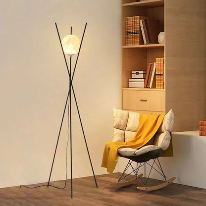 Lampadaire LED boule de verre – Trépied métal noir moderne