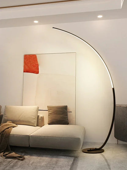 Lampadaire LED d’angle – Arc design moderne