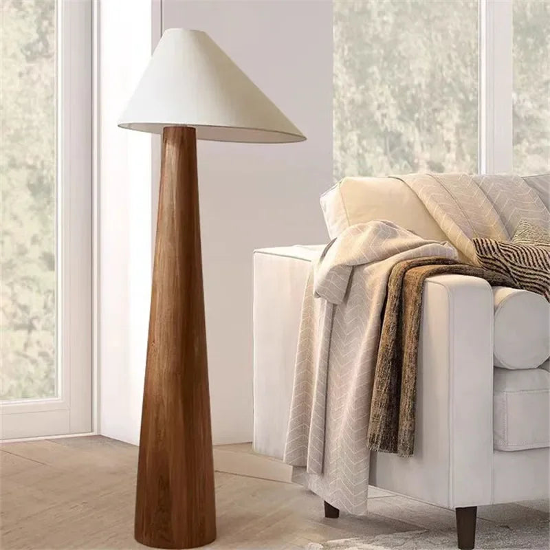 Lampadaire en bois de chêne – Style japonais wabi-sabi