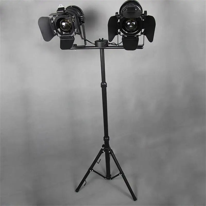 Lampe industrielle vintage sur trépied – Lampadaire déco