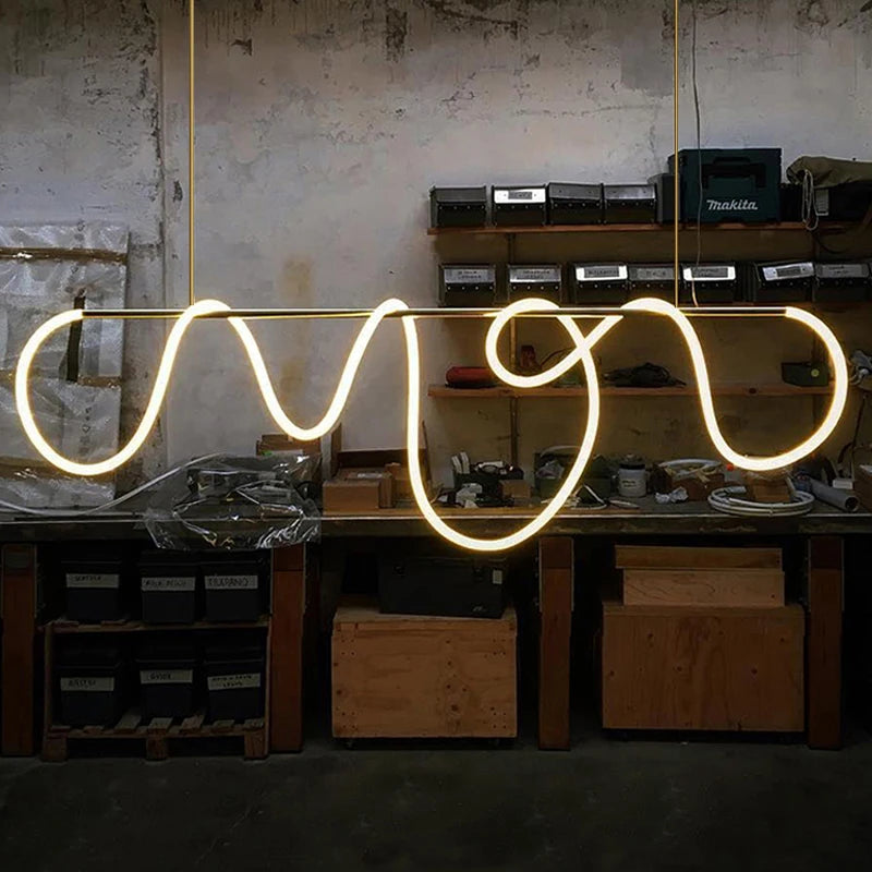 Lustre LED minimaliste – Sculpture lumineuse moderne