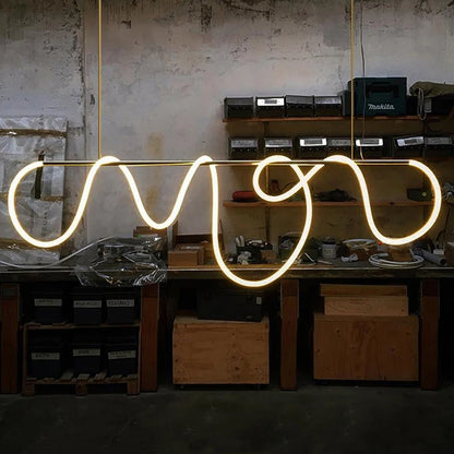 Lustre LED minimaliste – Sculpture lumineuse moderne
