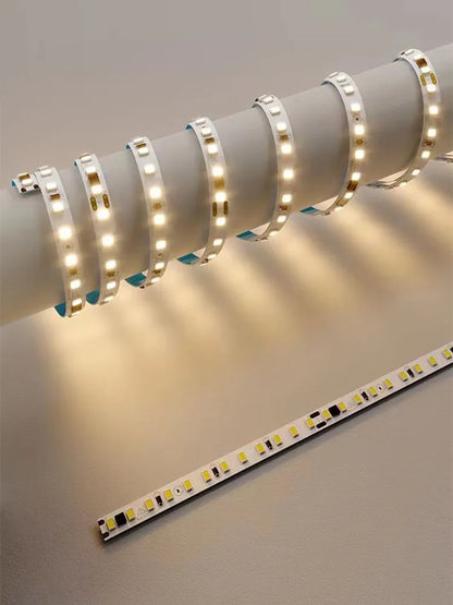 Plafonnier LED circulaire design minimaliste