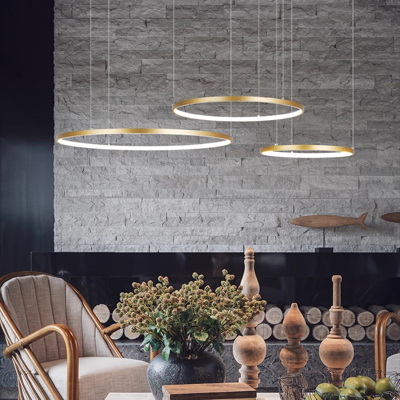 Plafonnier LED suspendu à anneaux – Design moderne élégant
