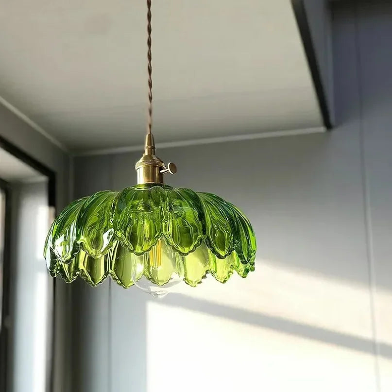 Suspension florale en laiton et verre coloré – Style vintage
