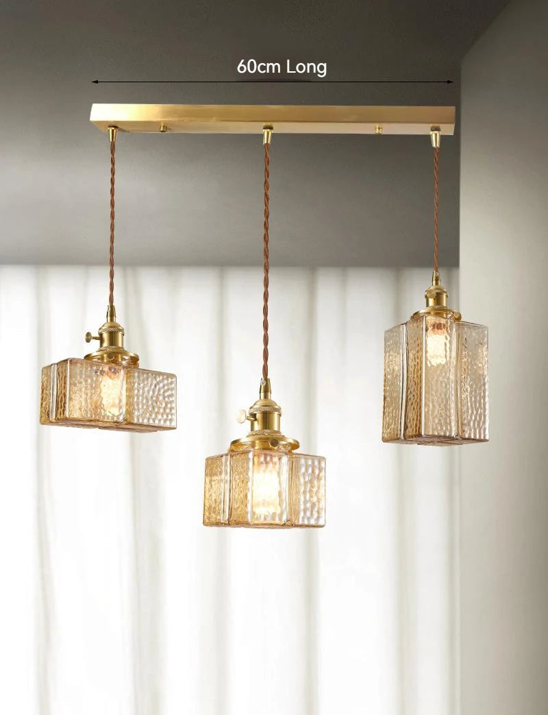 Suspension vintage en laiton et verre – Luminaire élégant