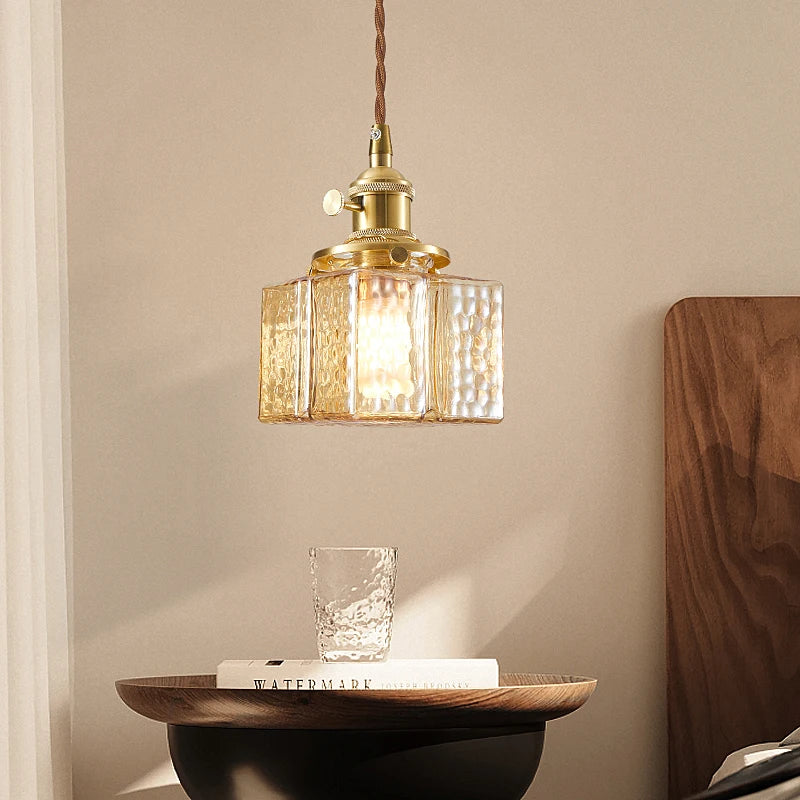 Suspension vintage en laiton et verre – Luminaire élégant